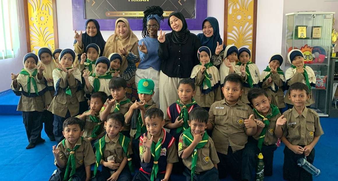 Indahnya Berbahasa di SD Sakri bersama Game and Nur