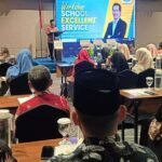 Guru SD Mumtaz Melayani dengan Hati: Bangun Sekolah Hebat dari Pelayanan Prima