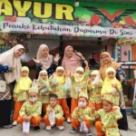 Asyiknya Belanja Sayuran, Siswa KB ABA 38 Driyorejo Kunjungi Pasar Tradisional