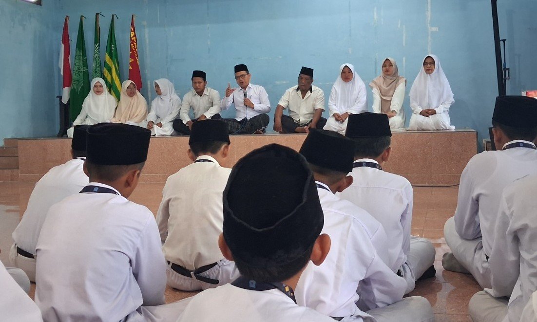 Tumbuhkan Semangat Juang Dan Cinta Tanah Air Melalui Peringatan Hari Santri