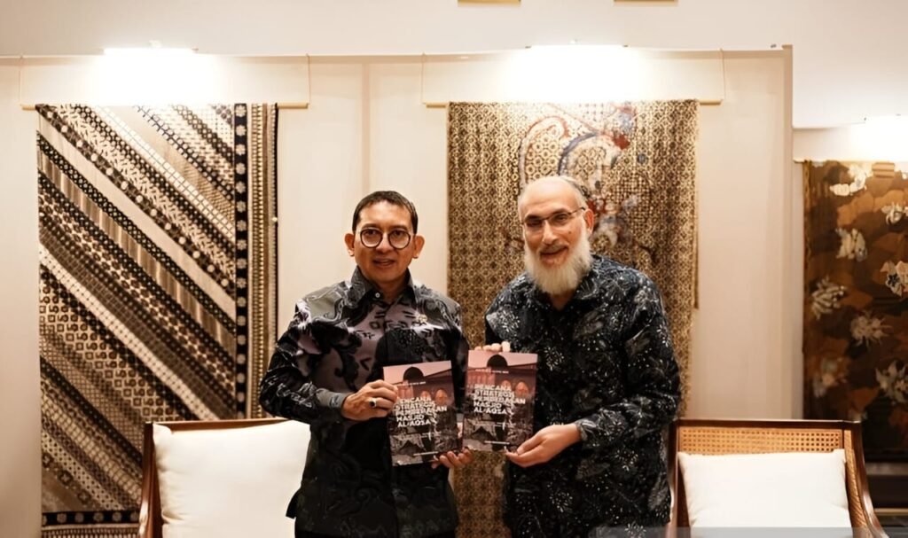 SUMU Fasilitasi Pertemuan Prof. Abdul Fattah El-Awaisi dan Fadli Zon: Sinergi Ilmu dan Budaya untuk Pembebasan Baitul Maqdis