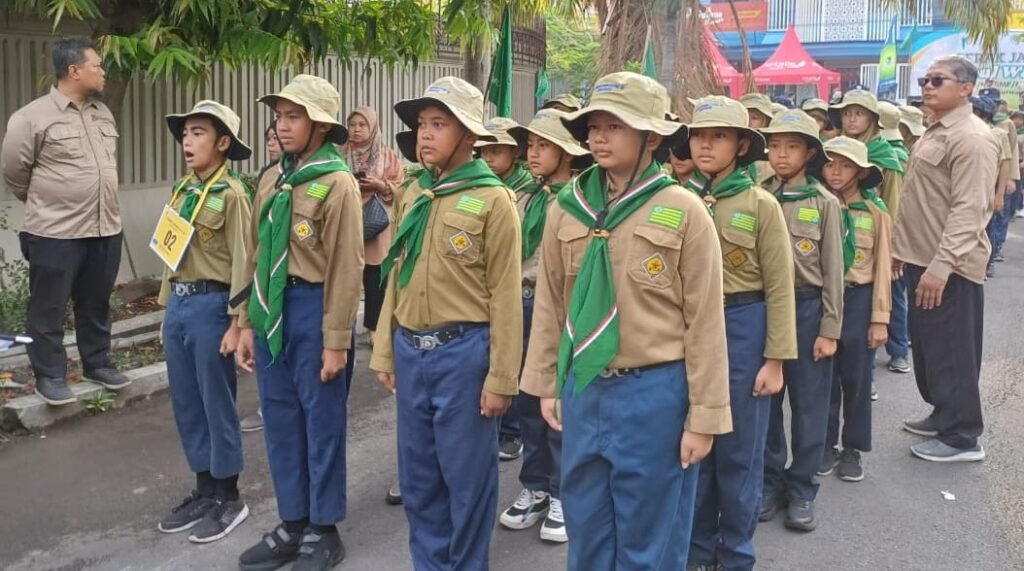 Antusias dan Semangat Tim HW SDM Limas, Saat Gerak Jalan Se-Kota Surabaya