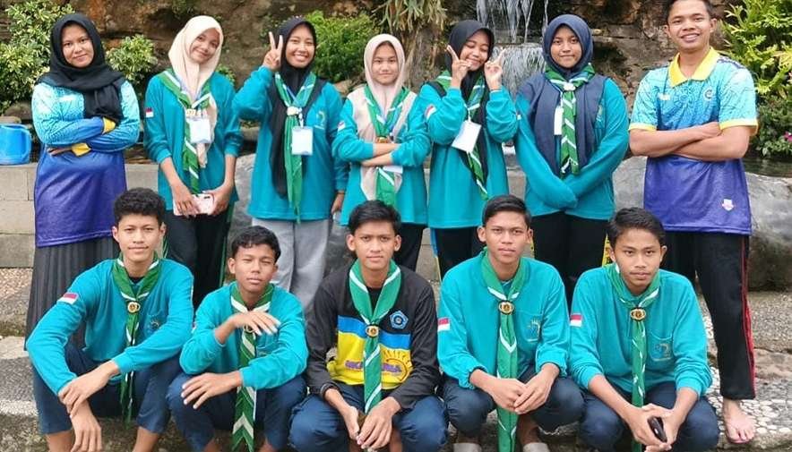 Semangat Tak Terpadam: Siswa SMK Muhammadiyah 10 Mantup Tunjukkan Jiwa Pemimpin di PKPM 2025