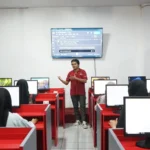 Inovatif, Semua Mahasiswa Baru UMM Diajari Coding