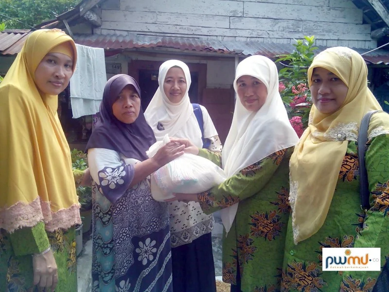 PDA Lamongan Bantu Korban Banjir