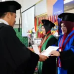Dua Profesor Baru Dikukuhkan, UM Surabaya Kini Punya 14 Guru Besar