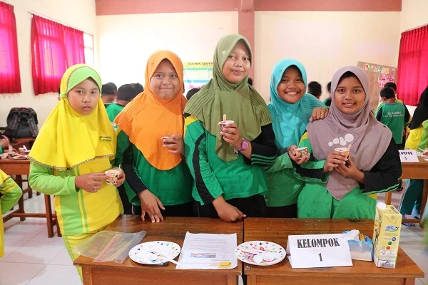 Belajar Sains dengan Membuat Ice Cream Secara Sederhana