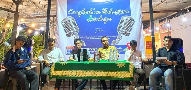 IMM Achilles Hadiri Cangkrukan Mahasiswa Surabaya, Bahas Refleksi Satu Tahun Pemerintahan Prabowo-Gibran