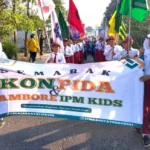 Meriah! Warga Bedug Antusias Sambut Pawai Taaruf SD Muhammadiyah 1 Ngadiluwih