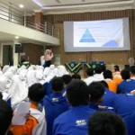 Dorong Siswa Melek Finansial, SMK Muhammadiyah 1 Surabaya Gandeng BCA Gelar Seminar Literasi Keuangan