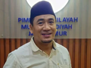 Rektor UM Surabaya: Krisis Jiwa, Akar dari Kekacauan Sosial Kita
