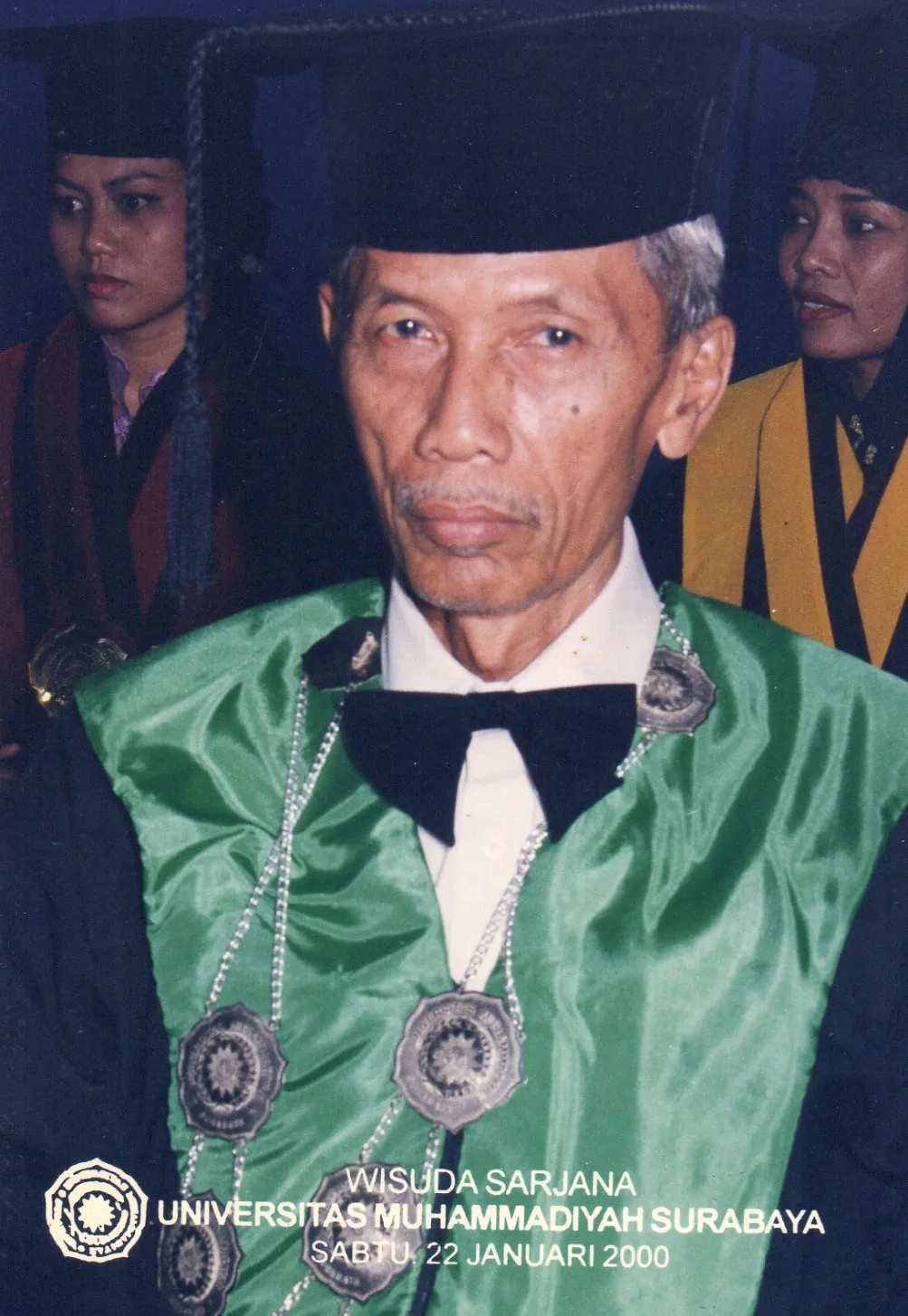 Muhtadi, Dokter Pemersatu dan Arsitek Spiritual UM Surabaya