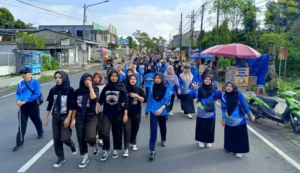 1739 Siswa SMK Muda Genteng Ikuti Apel Akbar dan Pawai Taaruf Muhammadiyah Genteng