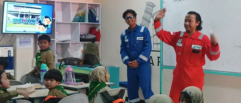 SD Musix Kenalkan Keselamatan dan Kesehatan Kerja lewat Program Orang Tua Mengajar