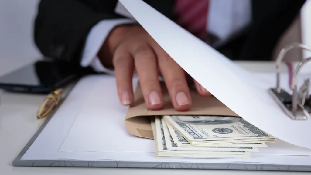 Khotbah Jumat: Korupsi, Penyakit Hati yang Merusak Jiwa dan Bangsa