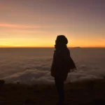 Khotbah Jumat: Tetap Berharap di Saat Dunia Tak Pasti