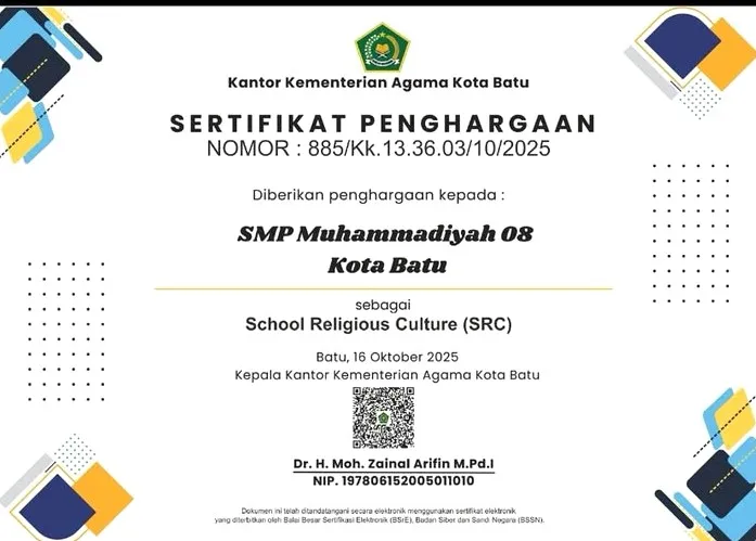 Penghargaan School Religious Culture yang diraih oleh SMP Muhammadiyah 8 Batu. Foto: Istimewa.
