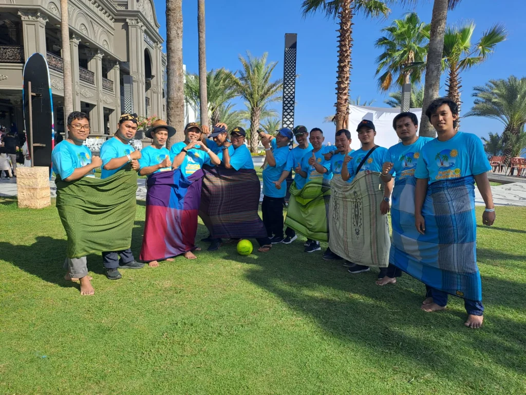 Outbound Meriah dari Orang Tua hingga Anak di Family Gathering ke-12 Keluarga Sang Surya