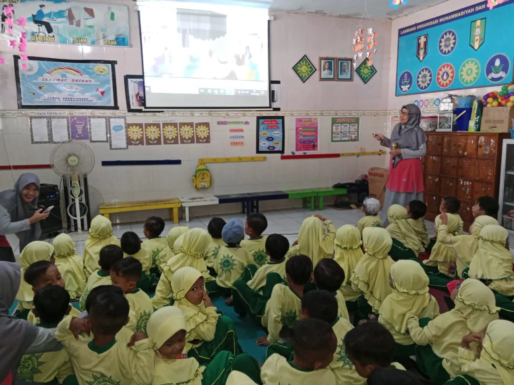 PAUD ‘Aisyiyah 14 Kandangsemangkon Paciran Gelar Kegiatan Filantropi