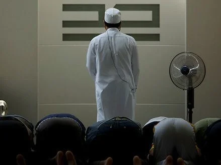 Saat Ustadz Jadi Seleb: Apakah Popularitas Mengalahkan Otoritas Keilmuan?