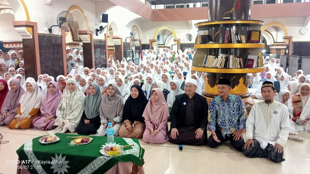 Tips Mudah Menghafal Al Quran dari Abuya Fadli dan Aqeela Elfadh di Pesantren Karangasem