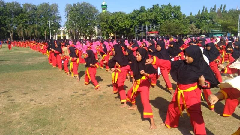 Rayakan Milad dengan Seribu Pesilat Atraksi Jurus Tapak Suci