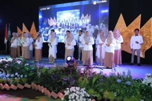 Padus dan Puisi Siswa Kelas IX Beri Kejutan Guru serta Orangtua di Acara SFM