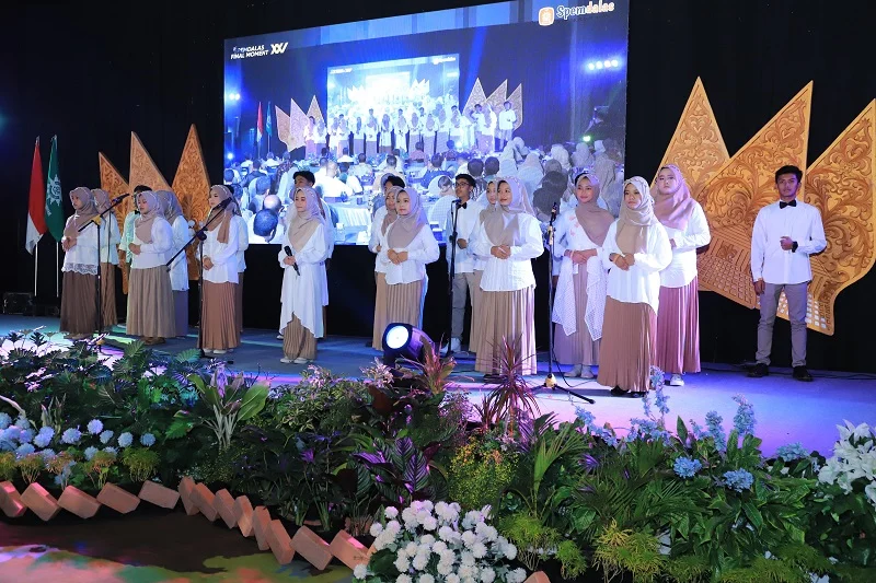 Padus dan Puisi Siswa Kelas IX Beri Kejutan Guru serta Orangtua di Acara SFM