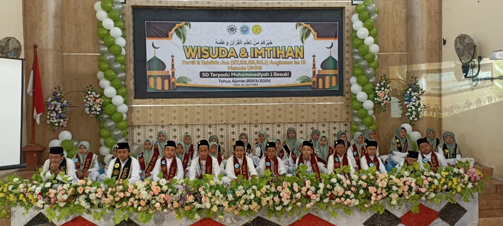 Wisuda dan Imtihan Tahfidh SDTM 1 Besuki Sukses Digelar
