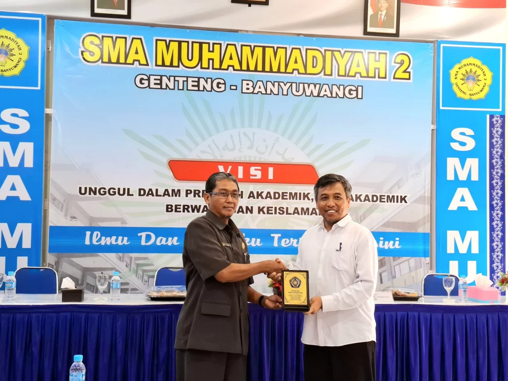 Tingkatkan Kerja Sama, SMA Muha Genteng Lakukan Penandatanganan MoU Bersama Fikes UMM