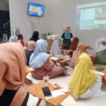 Kreatif dan Islami! TPQ Al-Furqon Kenjeran Ajak Santri Bikin Komik Digital