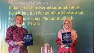 UM Surabaya Borong Empat Penghargaan Bergengsi di Rakornas AIK dan Riset Abdimas PTMA 2025
