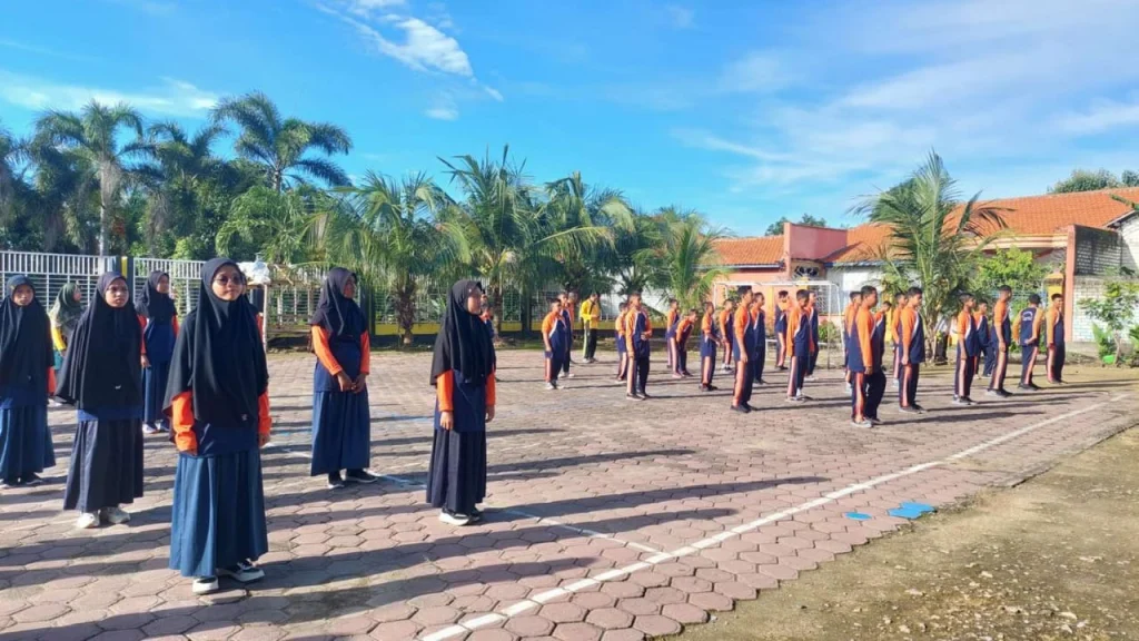 Matsamuluh Mulai KBM Semester Genap dengan Sosialisasi Senam Anak Indonesia Hebat