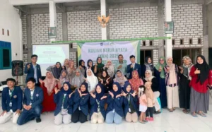 Cegah Dampak Negatif Gadget, Mahasiswa KKN UMG Gelar Seminar Digital Parenting di Desa Bulangan