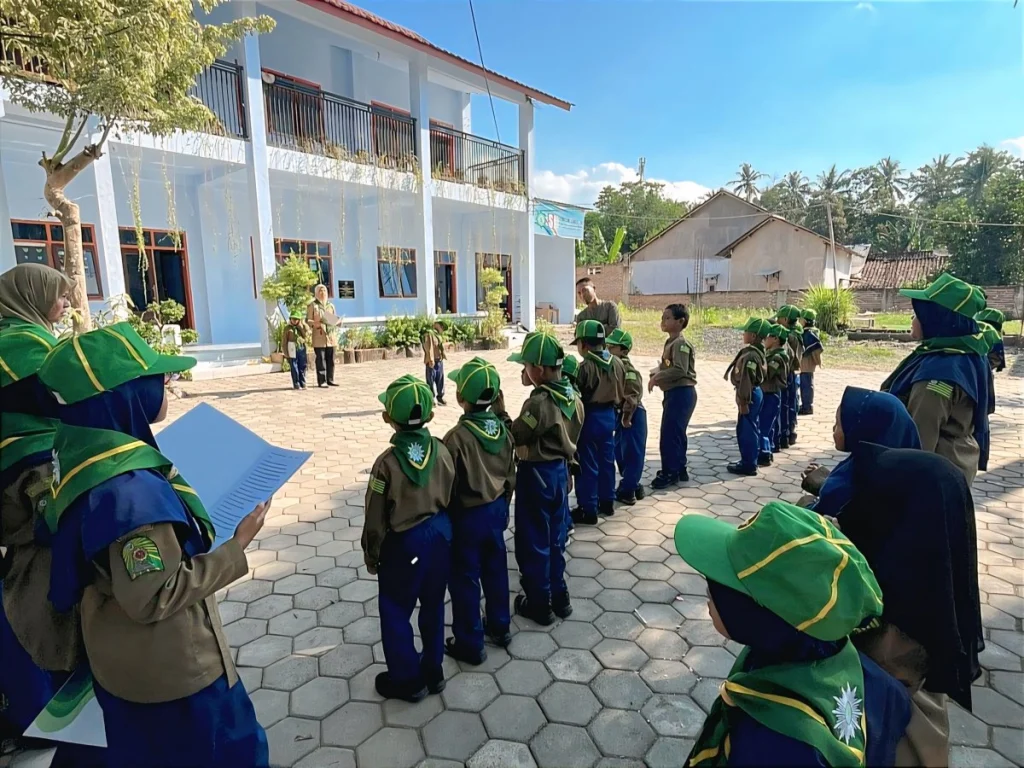 Latihan Perdana Hizbul Wathan di SD Aisyiyah Cindogo: Semangat Disiplin Tumbuh dari Langkah Pertama