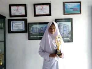 Raih Juara, Sekretaris IPM Harumkan Nama SMP Muhata