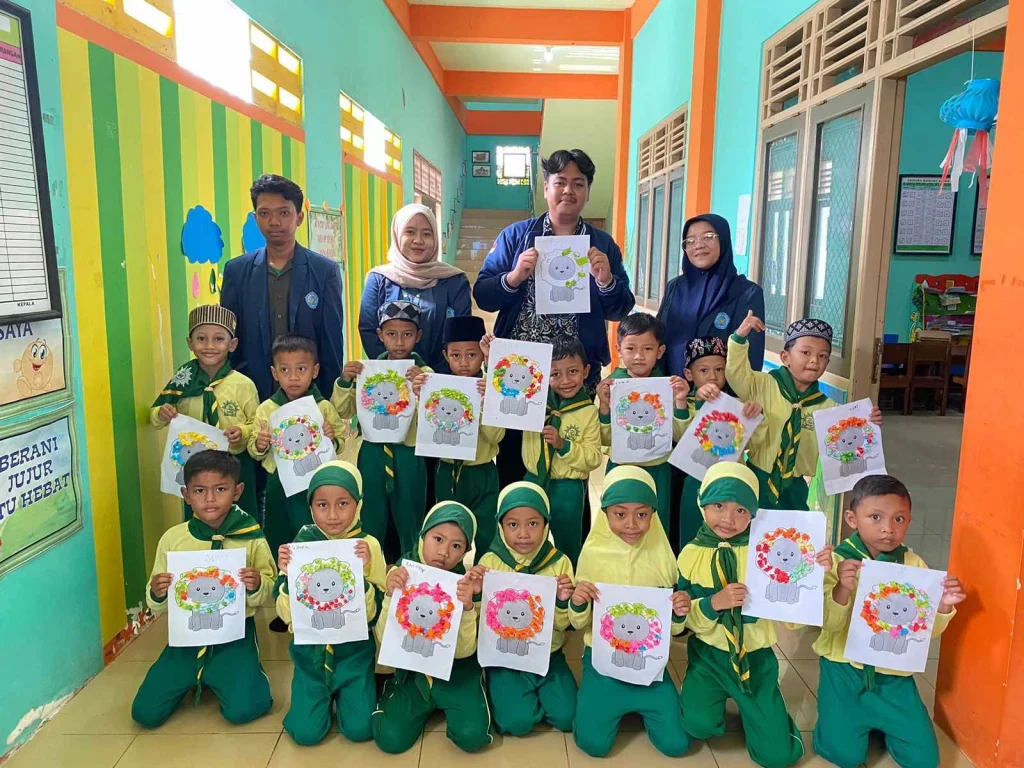 Mahasiswa KKN UMG Hadirkan Pembelajaran Kreatif di TK ABA 30 Sembunganyar