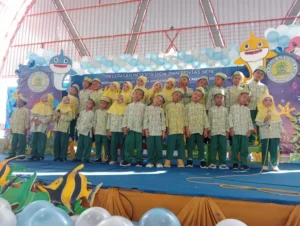 Keseruan Tingkah Polah Anak PAUD Aisyiyah Sendangagung di Pentas Seni