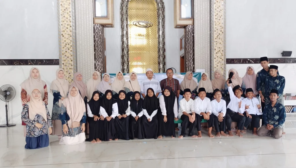 TPA Darusalam Kandangsemangkon Gelar Khataman dan Menyambut Tahun Baru Islam