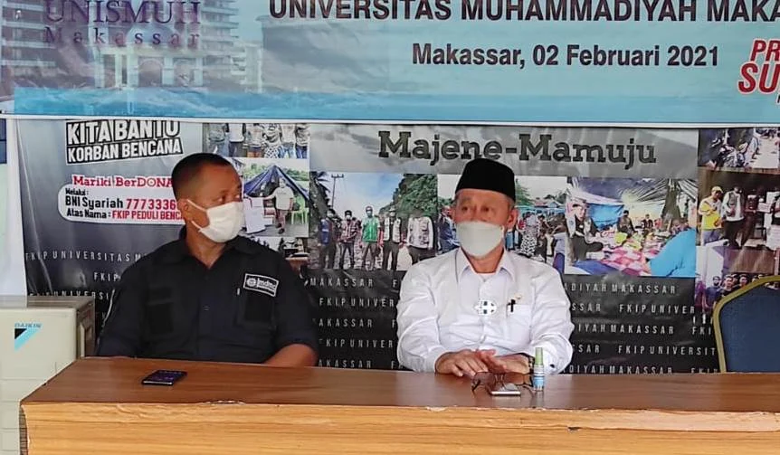 Tim Psikososial Dilepas Rektor Unismuh