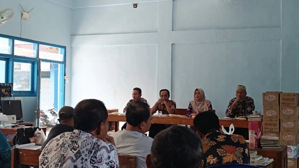 MI, MTs, dan MA Muhammadiyah Takerharjo Susun RKTM