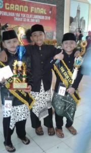 Dua Siswa SD Muhammadiyah Lamongan Meraih Juara