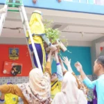 Rayakan Milad ke-55, SD Muhammadiyah 18 Surabaya Gelar Aksi Penghijauan