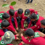 Seribu Pohon untuk Masa Depan: Aksi Hijau Hizbul Wathan Jatim di Kemah Besar