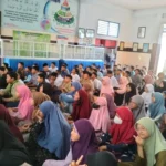 Siswa Kelas 5 SD Berlian Nonton Film Idul Qurban