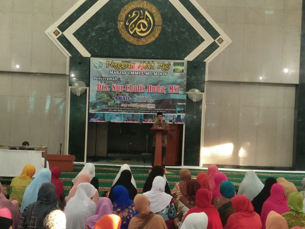 Senyum 227, Senyum yang Ideal dan Tulus