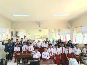 Mahasiswa KKN UMG Sosialisasikan Perlindungan Hukum dan Pengelolaan Emosi untuk Cegah Bullying di SDN 280 Gresik