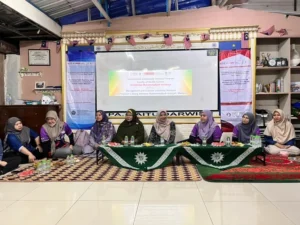 FIK UM Surabaya Perluas Kolaborasi Internasional dengan Pengabdian Masyarakat di Malaysia