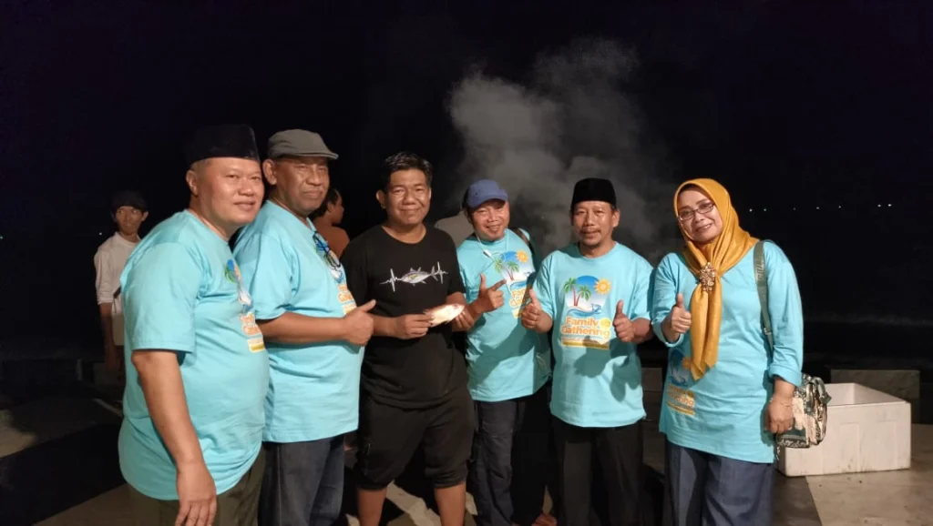 Serunya Bakar 339 Ikan di Family Gathering ke-12 Keluarga Sang Surya