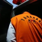 Bongkar Korupsi di Mana pun!